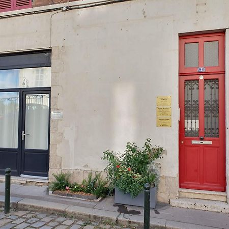 Ferienwohnung Quietude Au Bord De Loire. Orléans Exterior foto